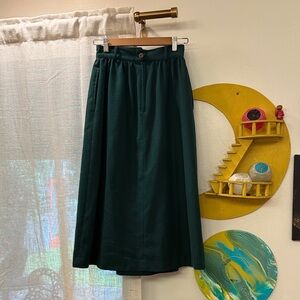 Vintage Women’s Midi Pleated Skirt
